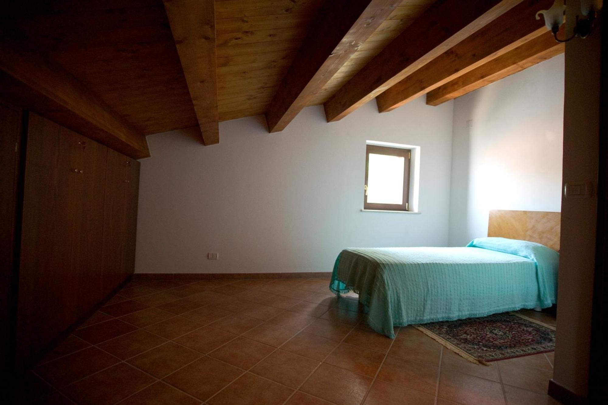 Agriturismo Miracco Atanasio Franco "Il Maniero" Santa Sofia d'Epiro Exterior foto