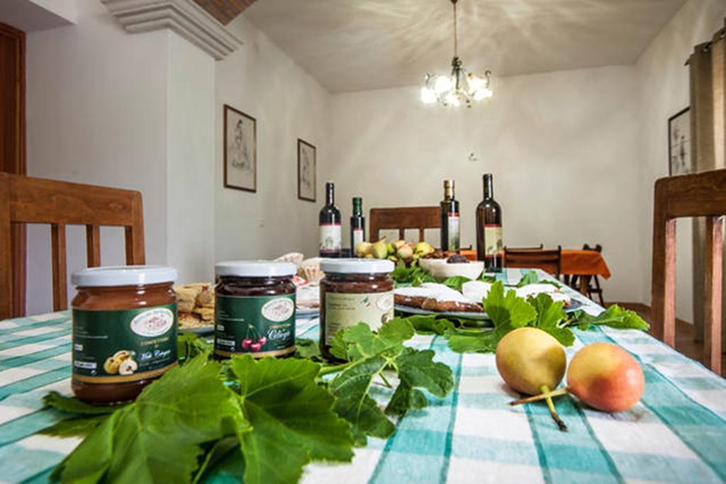 Agriturismo Miracco Atanasio Franco "Il Maniero" Santa Sofia d'Epiro Exterior foto