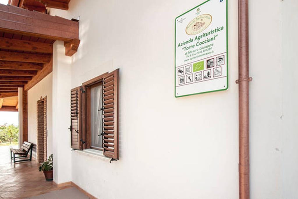 Agriturismo Miracco Atanasio Franco "Il Maniero" Santa Sofia d'Epiro Exterior foto